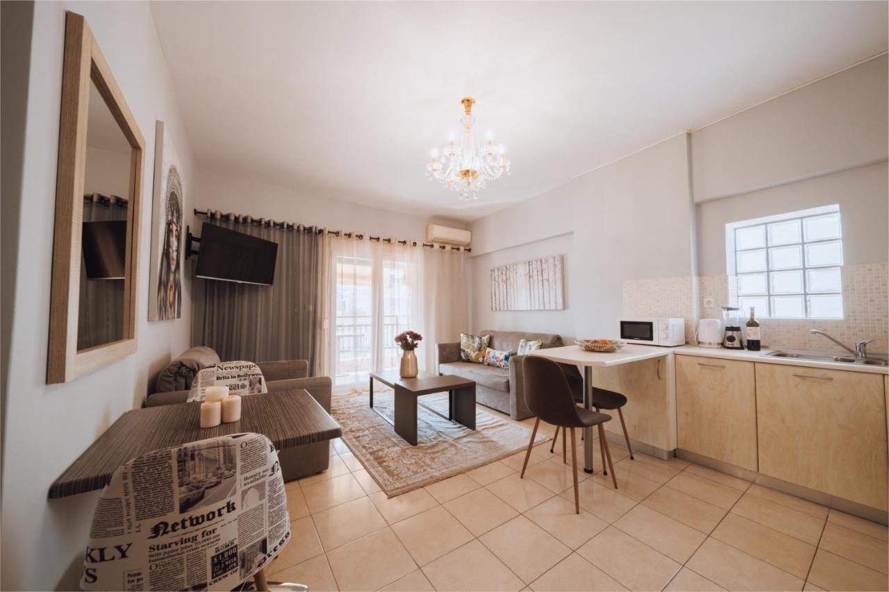 Iliotti Apartments Rhodes City Екстер'єр фото